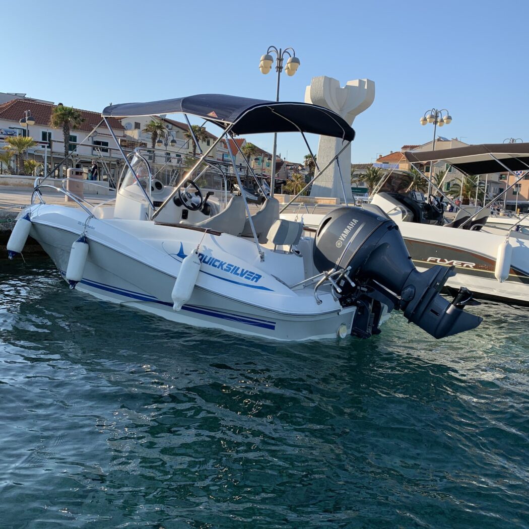 Rent a boat Vodice